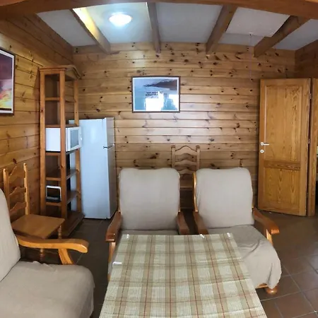 Сasa de vacaciones Casita De Madera Alpes 6 *